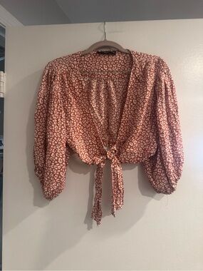 In The Beginning Rust Cream Leopard Print Tie Front Blouse Size Medium